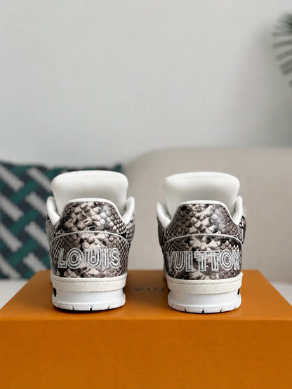 LV Trainer 'Brown'