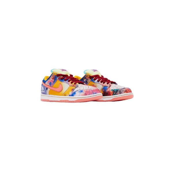 Futura Laboratories x Dunk Low SB “Sunblush” Friends & Family