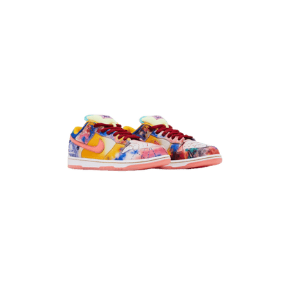 Futura Laboratories x Dunk Low SB “Sunblush” Friends & Family