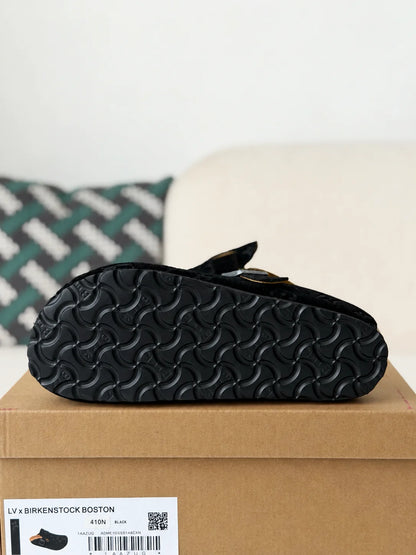 LV Cosy Flat Comfort Clog Black