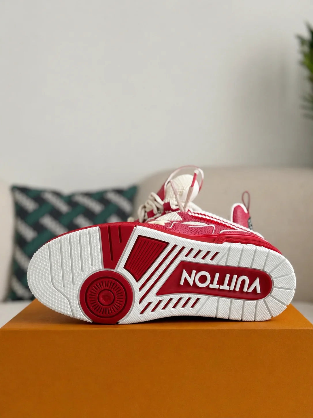Skate Sneaker Red Crystal