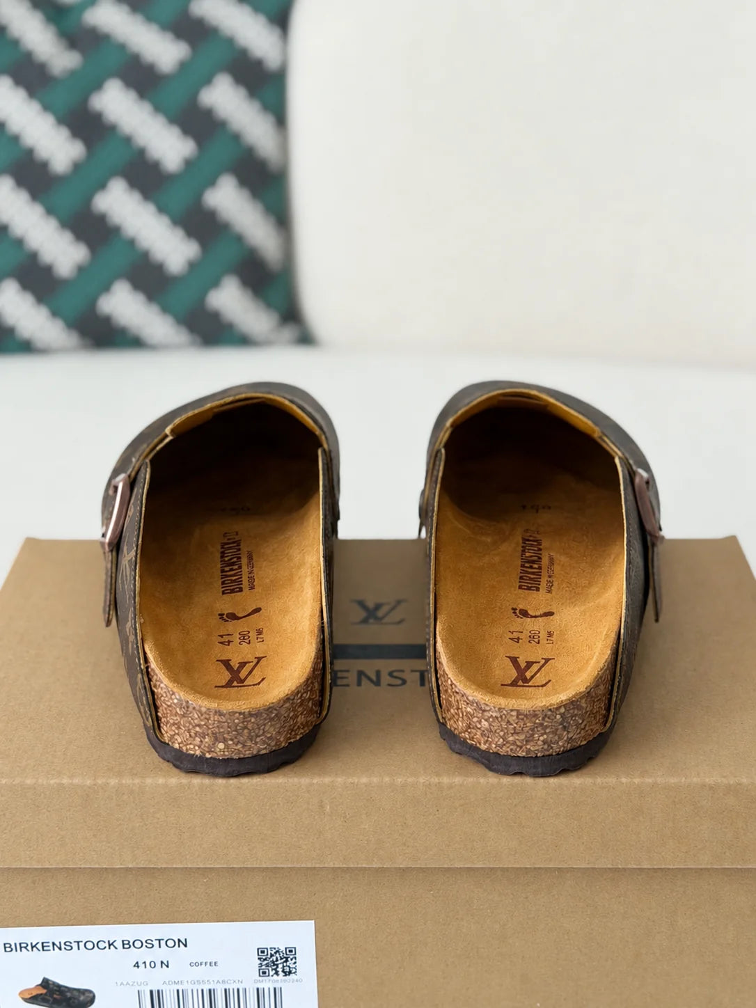 LV Cosy Flat Comfort Clog Brown