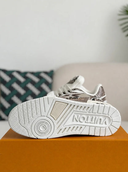 LV Trainer 'Brown'