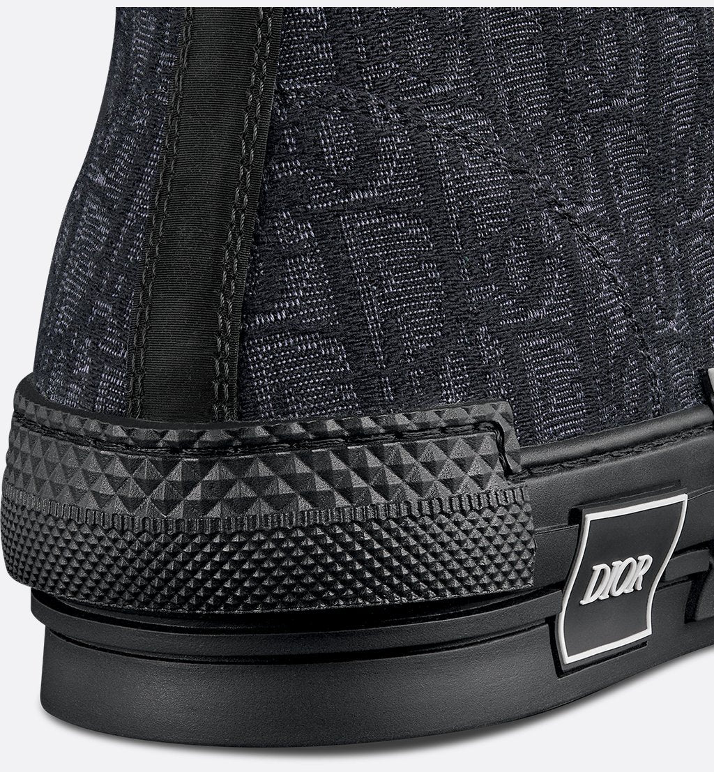 B23 League High-Top Sneaker