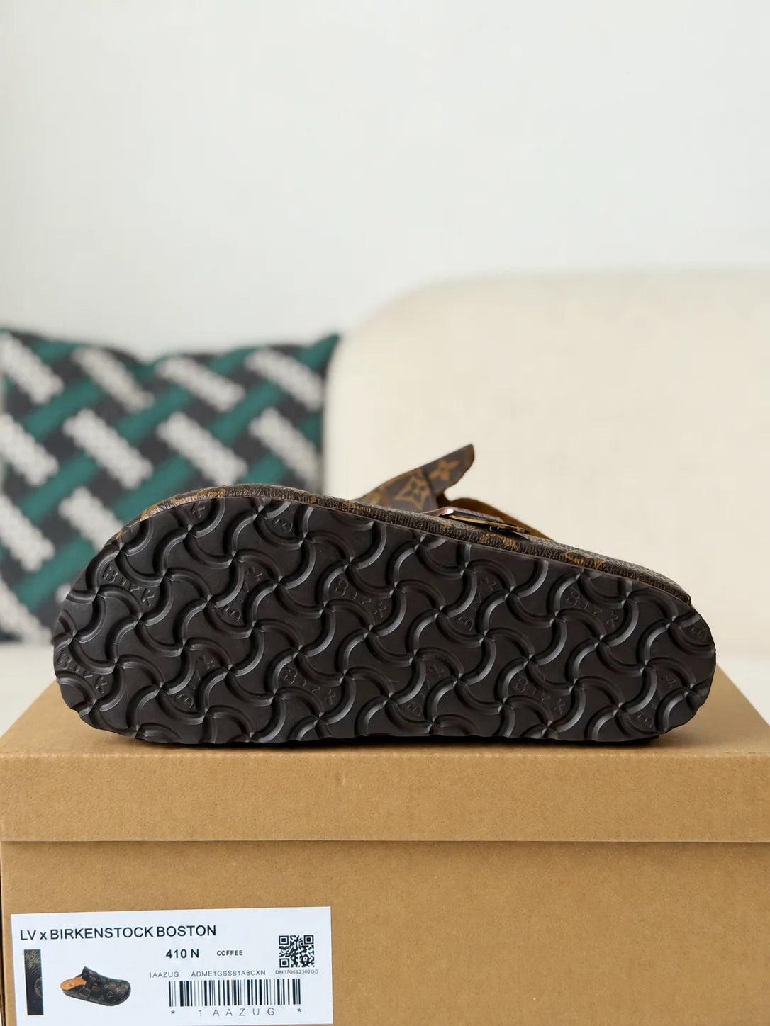 LV Cosy Flat Comfort Clog Brown